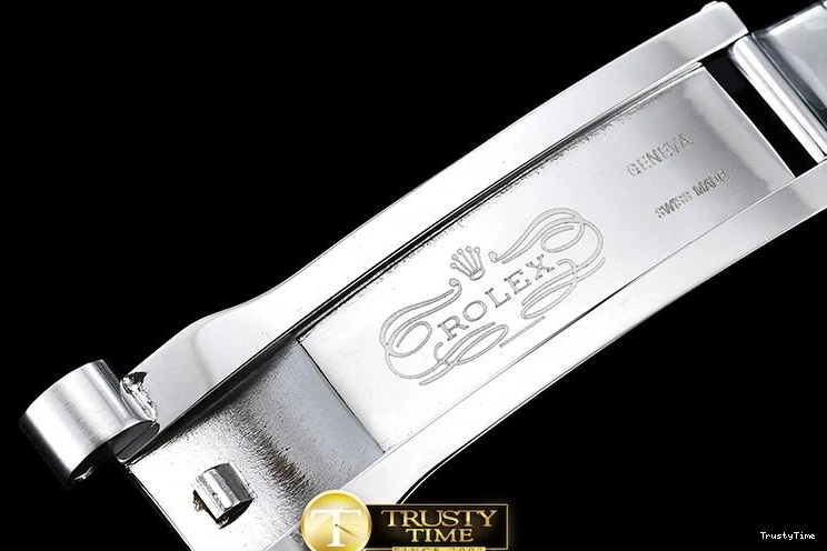 0118 RDD0207C – DayDate SunProtective 674